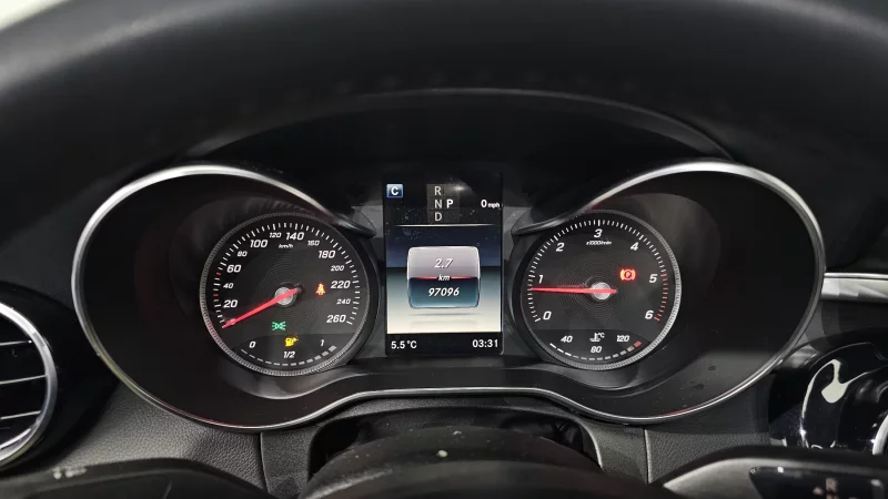 Mercedes-Benz C-Class