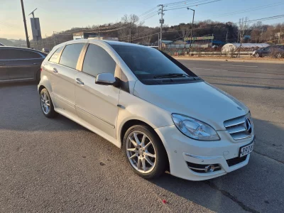 Mercedes-Benz B-Class