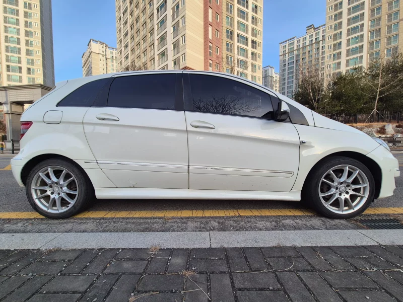 Mercedes-Benz B-Class