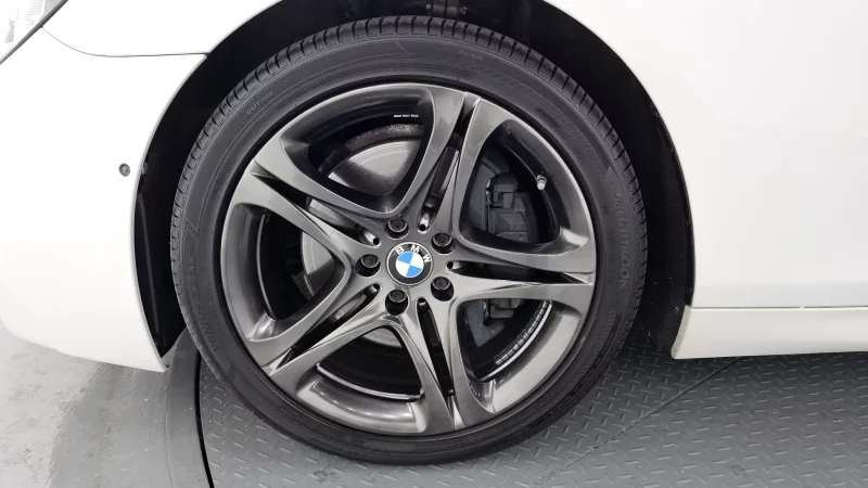 BMW 6-Series