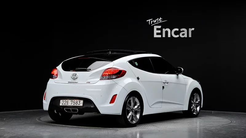 Hyundai Veloster
