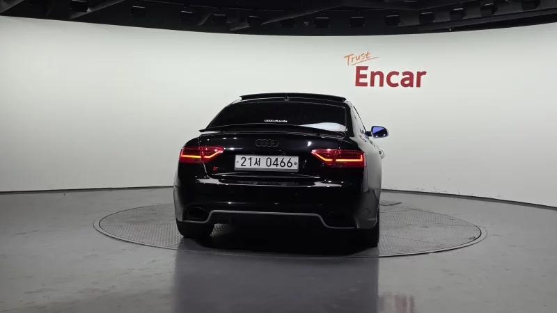 Audi RS5