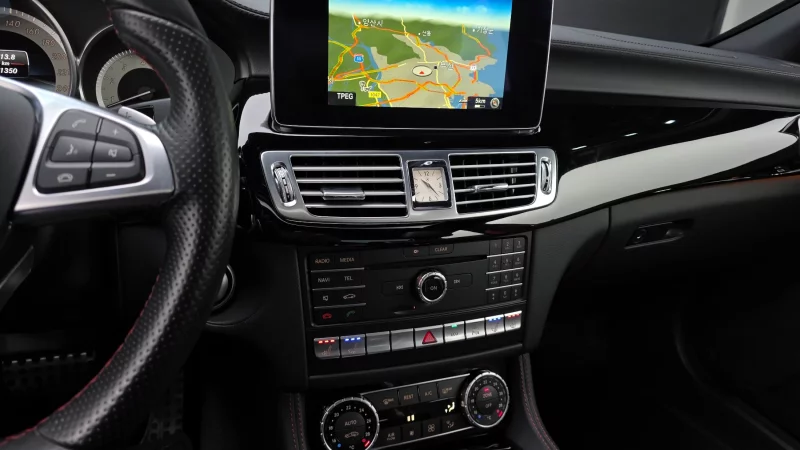 Mercedes-Benz CLS-Class