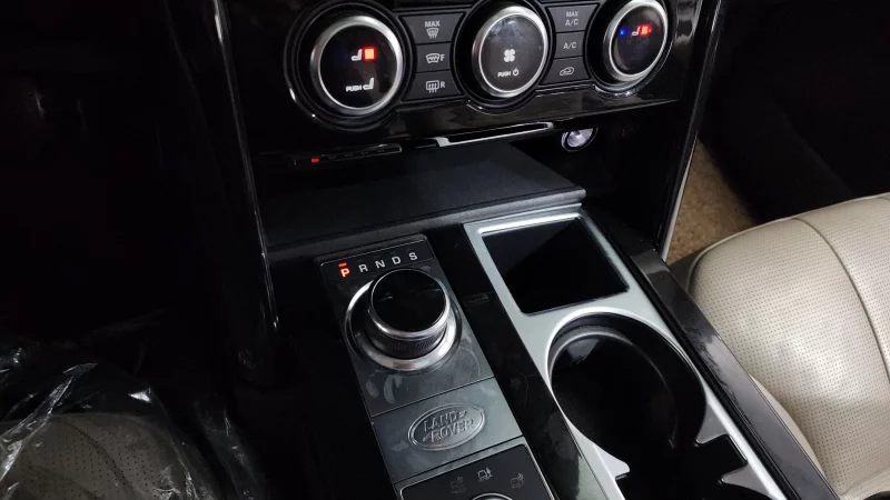 Land Rover DISCOVERY