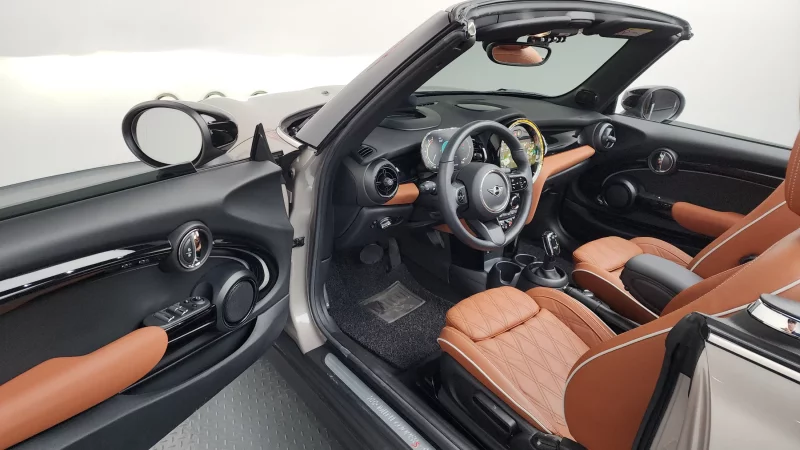 MINI Cooper Convertible