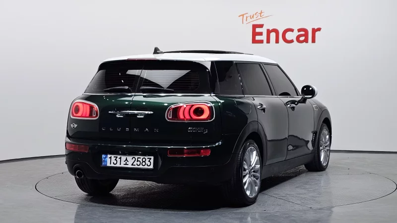 MINI Clubman
