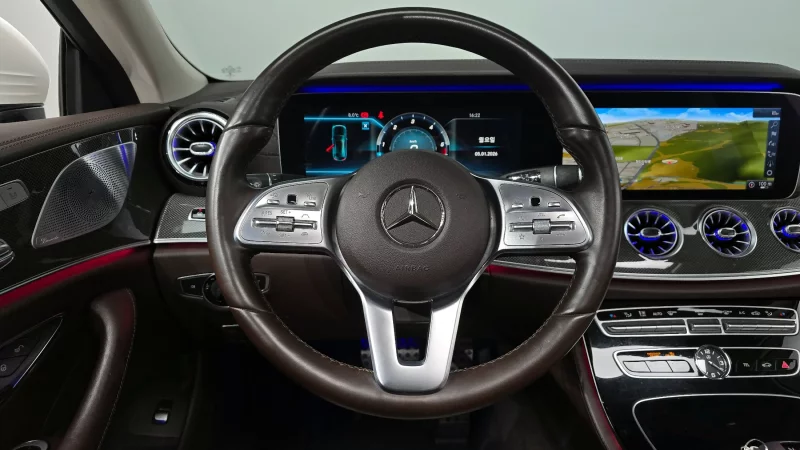 Mercedes-Benz CLS-Class