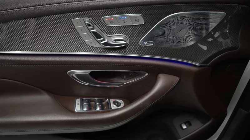 Mercedes-Benz CLS-Class