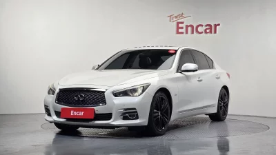 Infiniti Q50