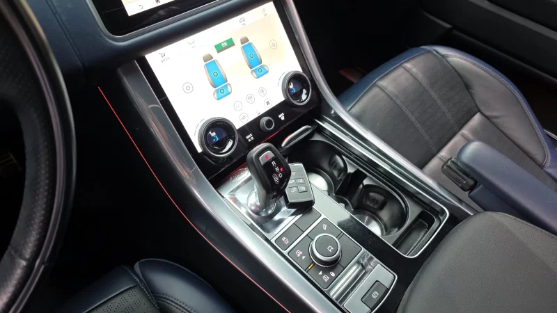 Land Rover RANGE ROVER SPORT