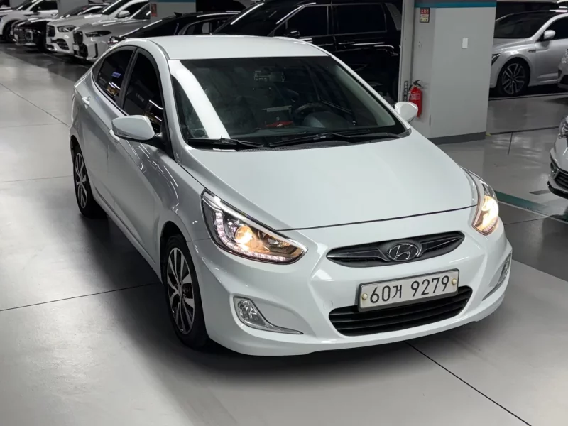 Hyundai Accent