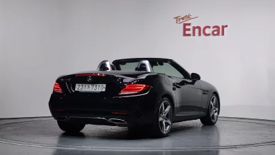 Mercedes-Benz SLC-Class