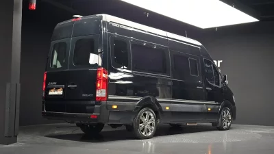 Hyundai H1