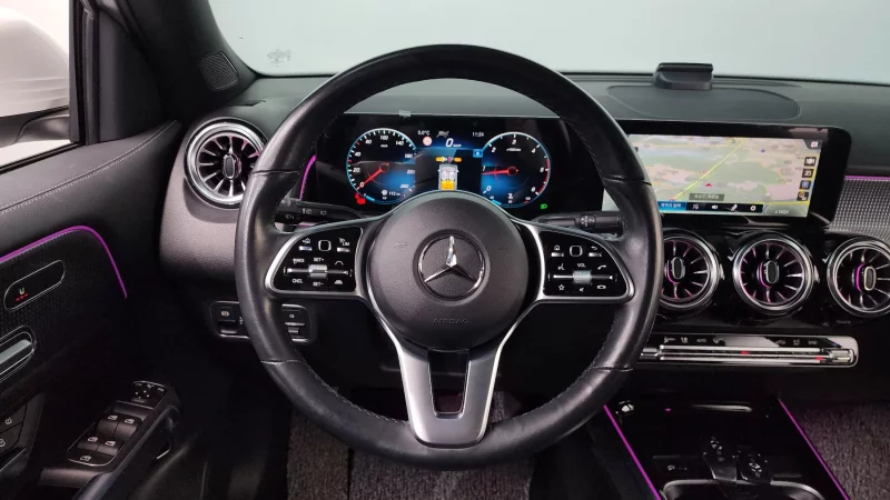 Mercedes-Benz GLB-Class