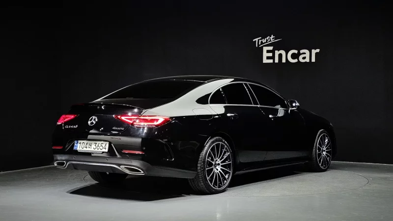 Mercedes-Benz CLS-Class