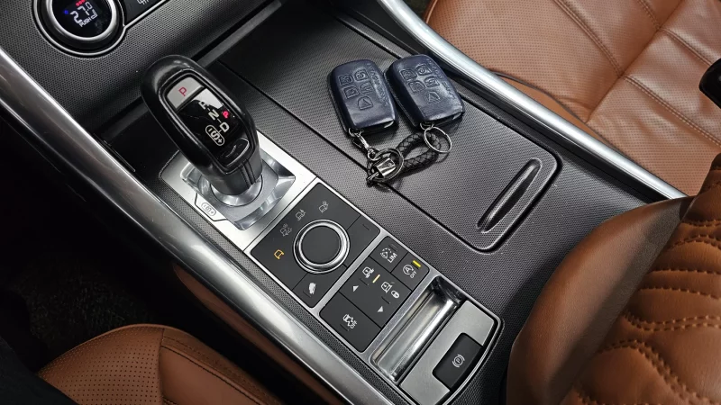 Land Rover RANGE ROVER SPORT