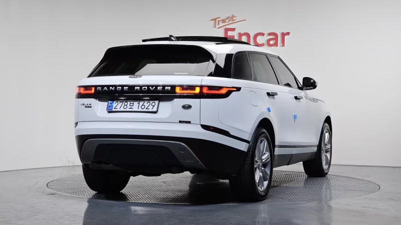 Land Rover RANGE ROVER VELAR