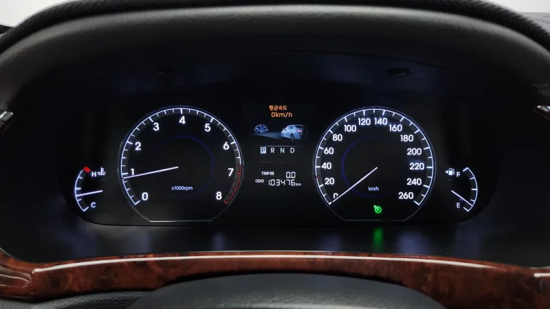 Hyundai Equus