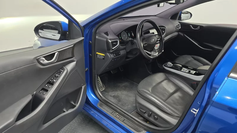 Hyundai Ioniq