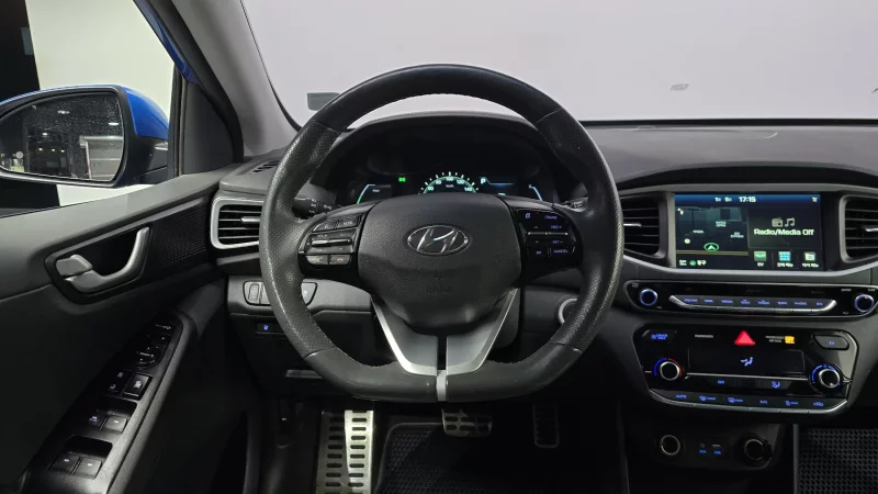 Hyundai Ioniq