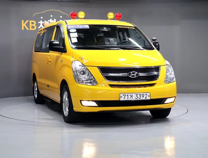 Hyundai Grand Starex