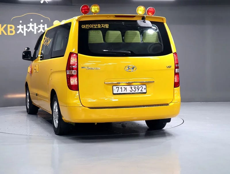 Hyundai Grand Starex