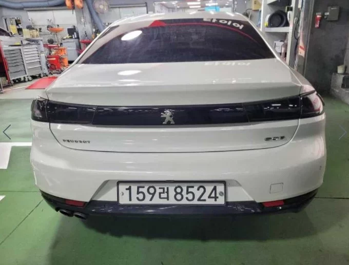 Peugeot 508