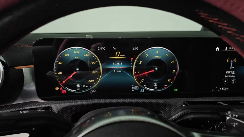 Mercedes-Benz CLA-Class