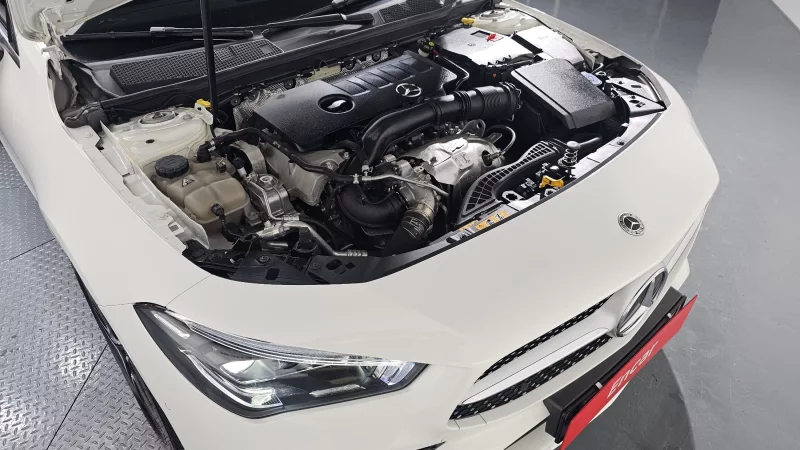 Mercedes-Benz CLA-Class