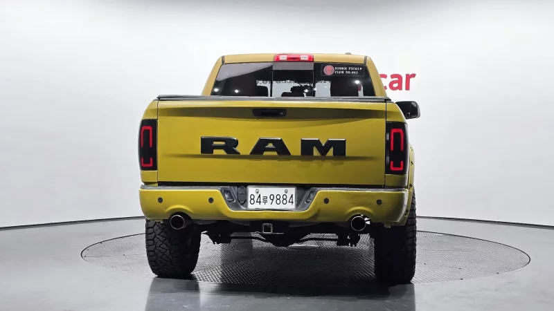 Dodge Ram Pick Up