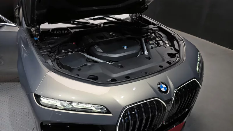 BMW 7-Series