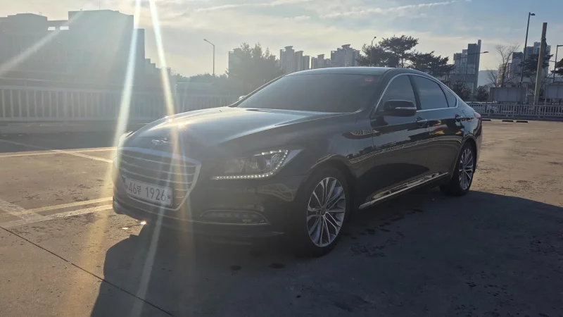 Hyundai Genesis