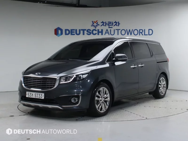 Kia Carnival