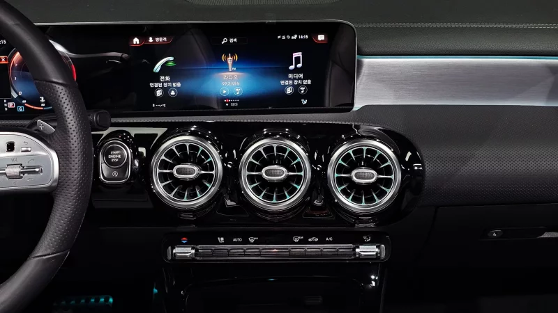 Mercedes-Benz CLA-Class