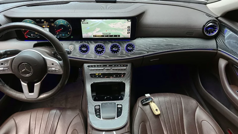 Mercedes-Benz CLS-Class