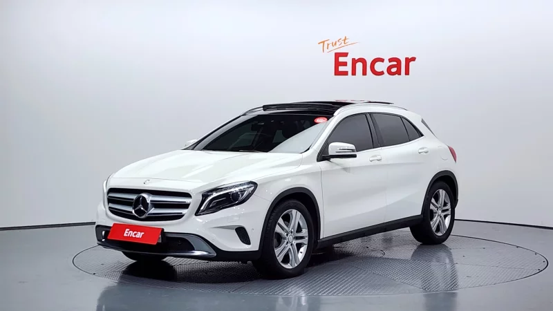 Mercedes-Benz GLA-Class