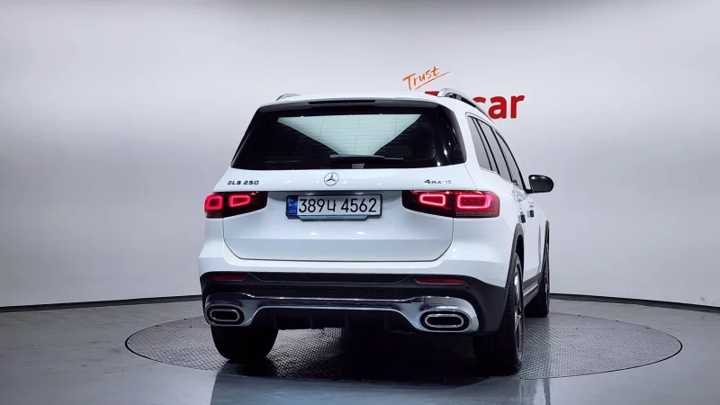 Mercedes-Benz GLB-Class