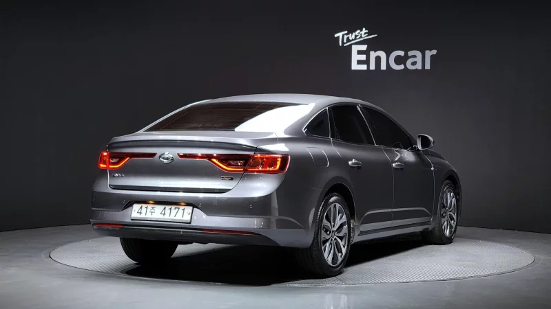 Renault Samsung SM6