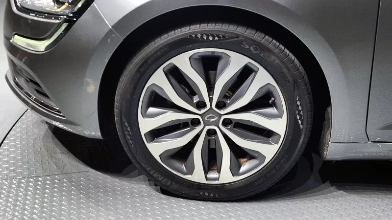 Renault Samsung SM6