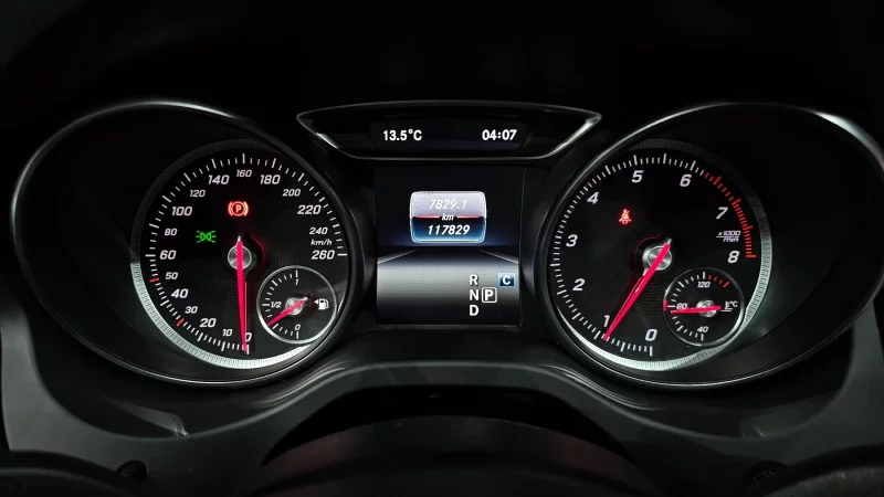 Mercedes-Benz GLA-Class