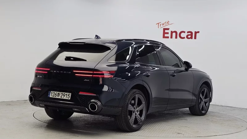 Genesis GV70
