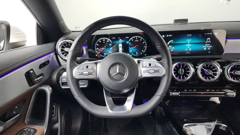 Mercedes-Benz CLA-Class