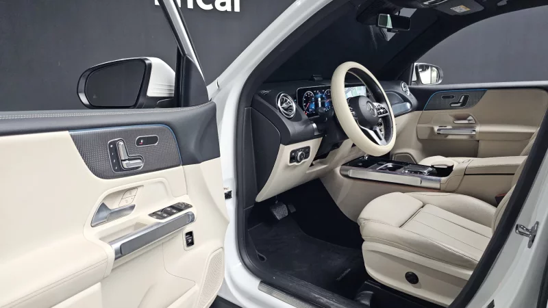 Mercedes-Benz GLB-Class