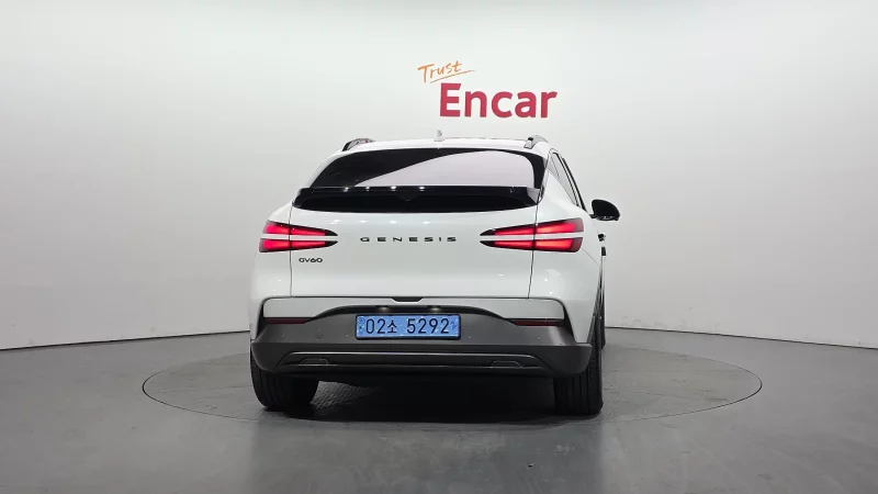 Genesis GV60
