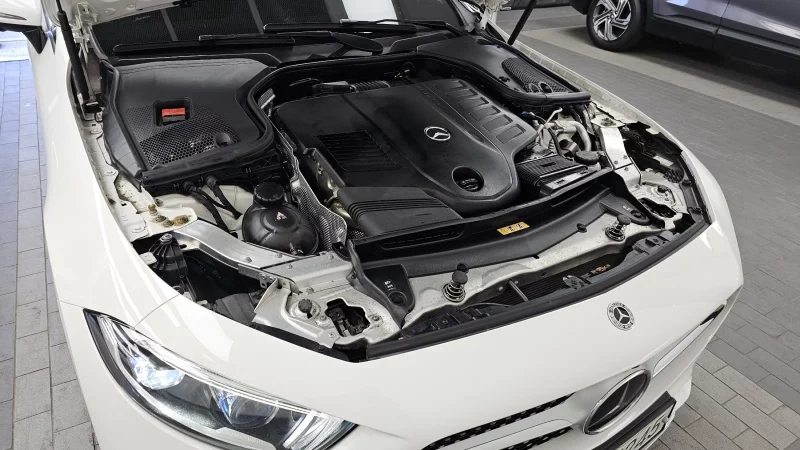 Mercedes-Benz CLS-Class