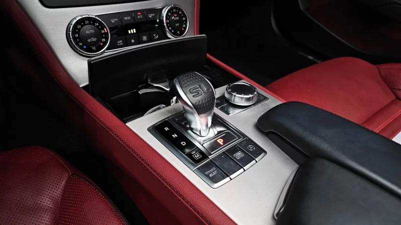 Mercedes-Benz SL-Class