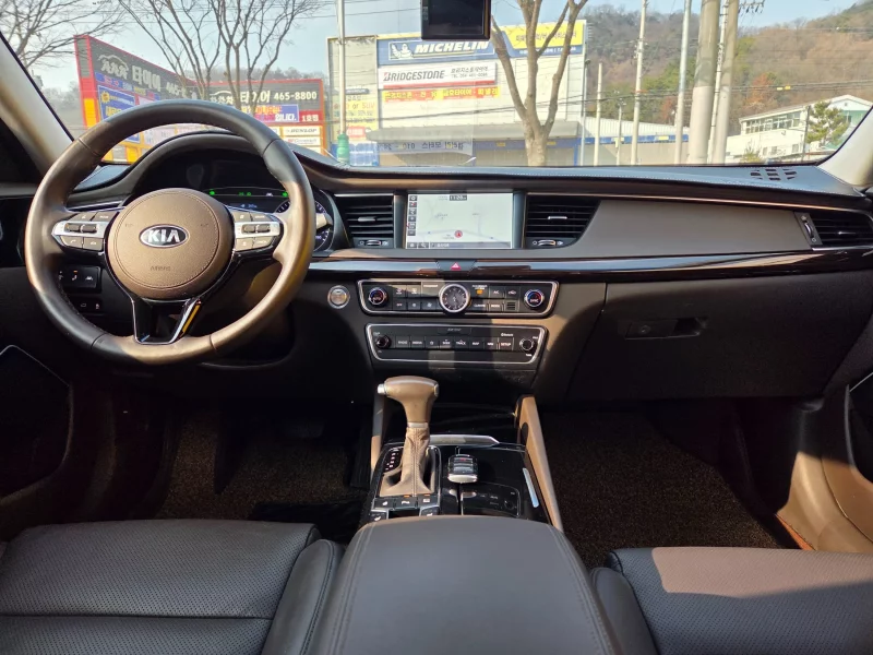 Kia K7