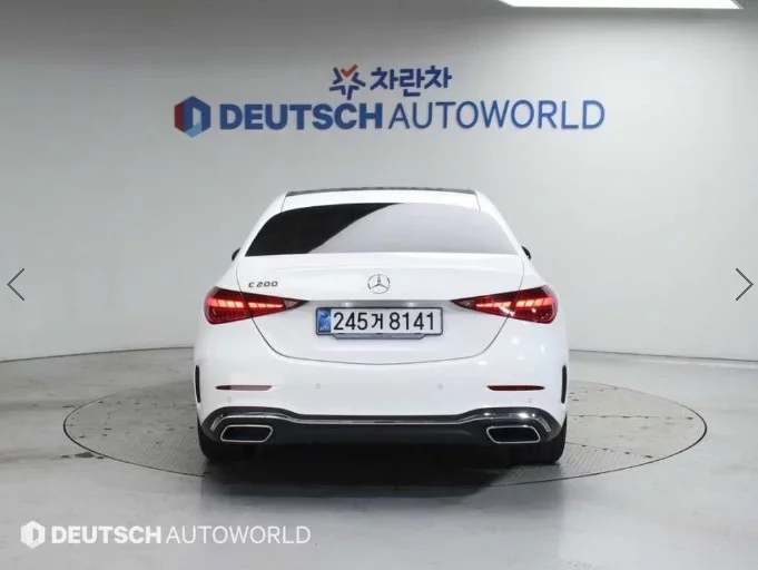 Mercedes-Benz C-Class