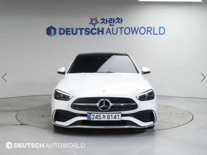 Mercedes-Benz C-Class