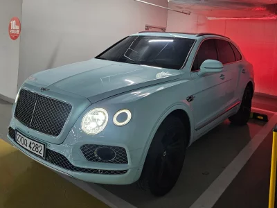 Bentley Bentayga